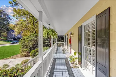 3792 Raccoon Run, Marietta, GA 30062 - Photo 6