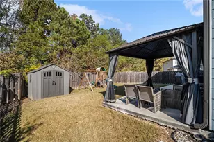 2360 Anne's Lake Cir, Lithonia, GA 30058 - Photo 28