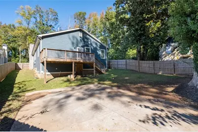 1070 Lucile Avenue SW, Atlanta, GA 30310 - Photo 38