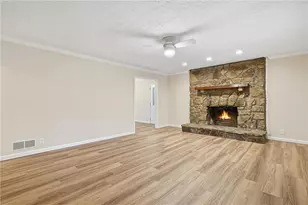 6231 Reinhardt College Pkwy, Waleska, GA 30183 - Photo 4