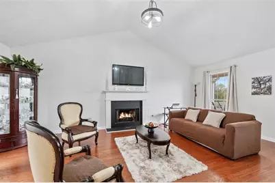 5365 Maltdie Court, Sugar Hill, GA 30518 - Photo 8