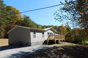 1028 Jess Grizzle Rd, Dahlonega, GA 30533 - Photo 2