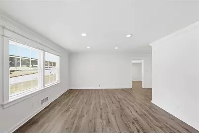 2051 Dundee Drive, Smyrna, GA 30080 - Photo 8