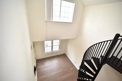 1075 Peachtree Walk NE #A519, Atlanta, GA 30309 - Photo 8