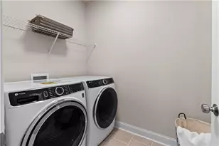 627 Skytop Dr, Cumming, GA 30040 - Photo 34