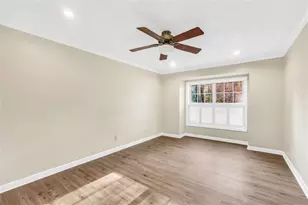 1482 N Crossing Circle N, Atlanta, GA 30329 - Photo 16