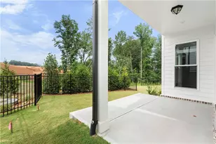 625 Skytop Dr, Cumming, GA 30040 - Photo 8