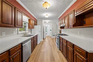 1970 Sturbridge Ln, Buford, GA 30519 - Photo 34