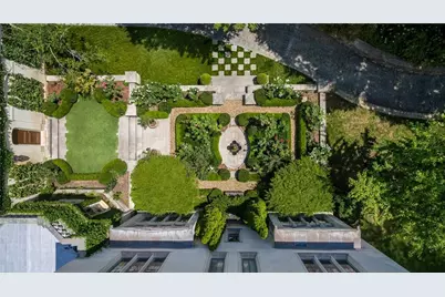 881 W Conway Drive NW, Atlanta, GA 30327 - Photo 36