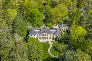 881 W Conway Dr NW, Atlanta, GA 30327 - Photo 8