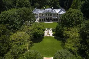 881 W Conway Dr NW, Atlanta, GA 30327 - Photo 56