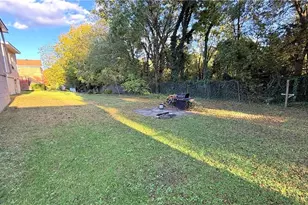 1074 Desota St SE, Gainesville, GA 30501 - Photo 6