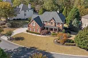 5124 Parkwood Oaks Ln, Smyrna, GA 30126 - Photo 4