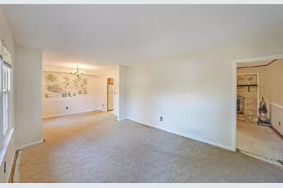 4484 Francis Court SW, Lilburn, GA 30047 - Photo 4