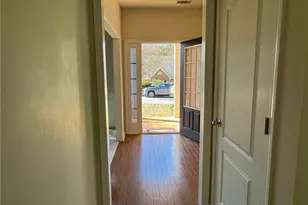 893 Port West Dr, Auburn, GA 30011 - Photo 16