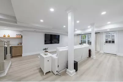 923 Lenox Hill Court NE, Atlanta, GA 30324 - Photo 24