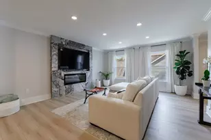 923 Lenox Hill Ct NE, Atlanta, GA 30324 - Photo 4