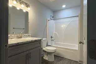 3204 Fairington Village Dr, Lithonia, GA 30038 - Photo 12