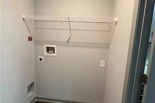 3204 Fairington Village Dr, Lithonia, GA 30038 - Photo 8