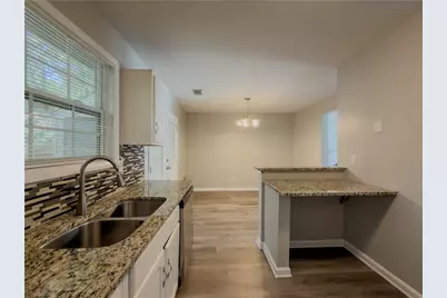5691 Wells Circle, Stone Mountain, GA 30087 - Photo 12