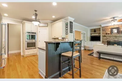 802 Morningwood Lane NW, Kennesaw, GA 30152 - Photo 4