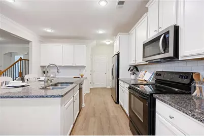 710 Pineglen Drive, Acworth, GA 30102 - Photo 8