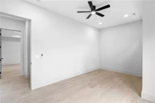 2709 Collins Hill Rd, Lawrenceville, GA 30043 - Photo 24