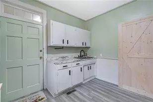 5 7th St, Gainesville, GA 30504 - Photo 14