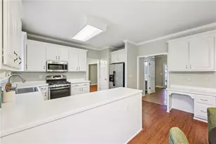 1017 Rolling Forest Ln, Lilburn, GA 30047 - Photo 12