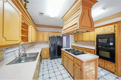 3235 Wyndham Park Court, Decatur, GA 30034 - Photo 12