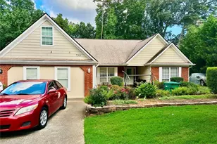 730 Tab Roberts Rd, Lawrenceville, GA 30043 - Photo 2