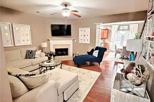 2708 Beynon Ln, Suwanee, GA 30024 - Photo 6