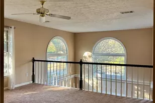 5555 Cannonero Dr, Alpharetta, GA 30005 - Photo 14