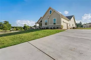 44 Palomino Circle, Hoschton, GA 30548 - Photo 4