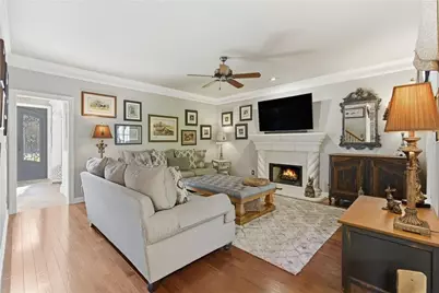 5995 Lake Windsor Parkway, Buford, GA 30518 - Photo 2