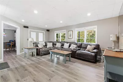 5995 Lake Windsor Parkway, Buford, GA 30518 - Photo 8