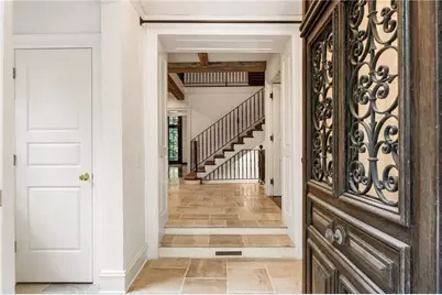 2485 W Wesley Road, Atlanta, GA 30327 - Photo 12