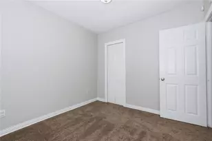 1056 Grant Way SE, Atlanta, GA 30315 - Photo 8