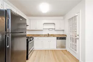 2470 Cambridge Hills Rd, Cumming, GA 30041 - Photo 12