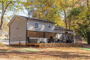 3316 Alcazar Dr SW, Lilburn, GA 30047 - Photo 4
