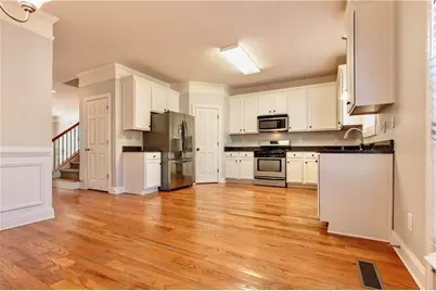 2249 Ewell Drive, Atlanta, GA 30043 - Photo 8