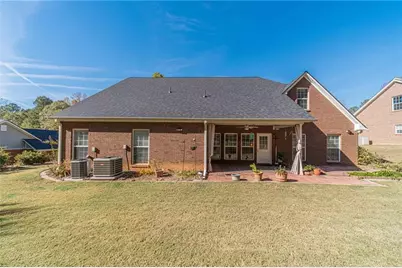 654 Huntington Trace, Winder, GA 30680 - Photo 48