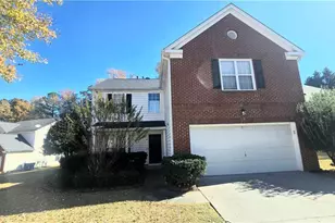 46 Daisy Meadow Trail, Lawrenceville, GA 30044 - Photo 2