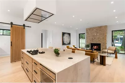 580 Elmwood Drive NE, Atlanta, GA 30306 - Photo 12