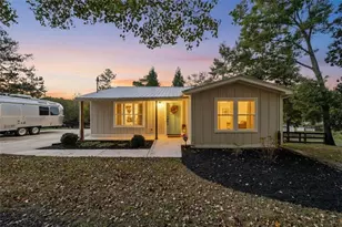 4706 Waters Rd, Woodstock, GA 30188 - Photo 2