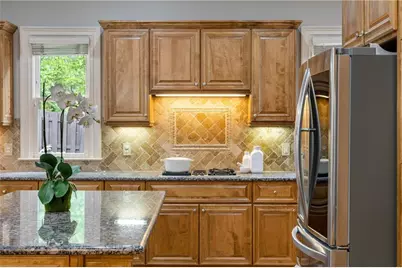 1720 Buckhead Valley Lane NE, Atlanta, GA 30324 - Photo 12