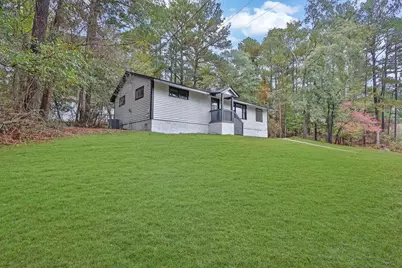 2488 Hi Roc Circle NE, Conyers, GA 30012 - Photo 6