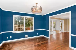 3911 Ivy Rd, Atlanta, GA 30342 - Photo 6