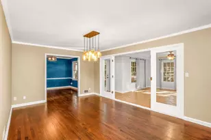 3911 Ivy Rd, Atlanta, GA 30342 - Photo 8