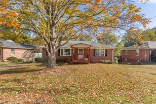 2185 Trailwood Dr SE, Smyrna, GA 30080 - Photo 2
